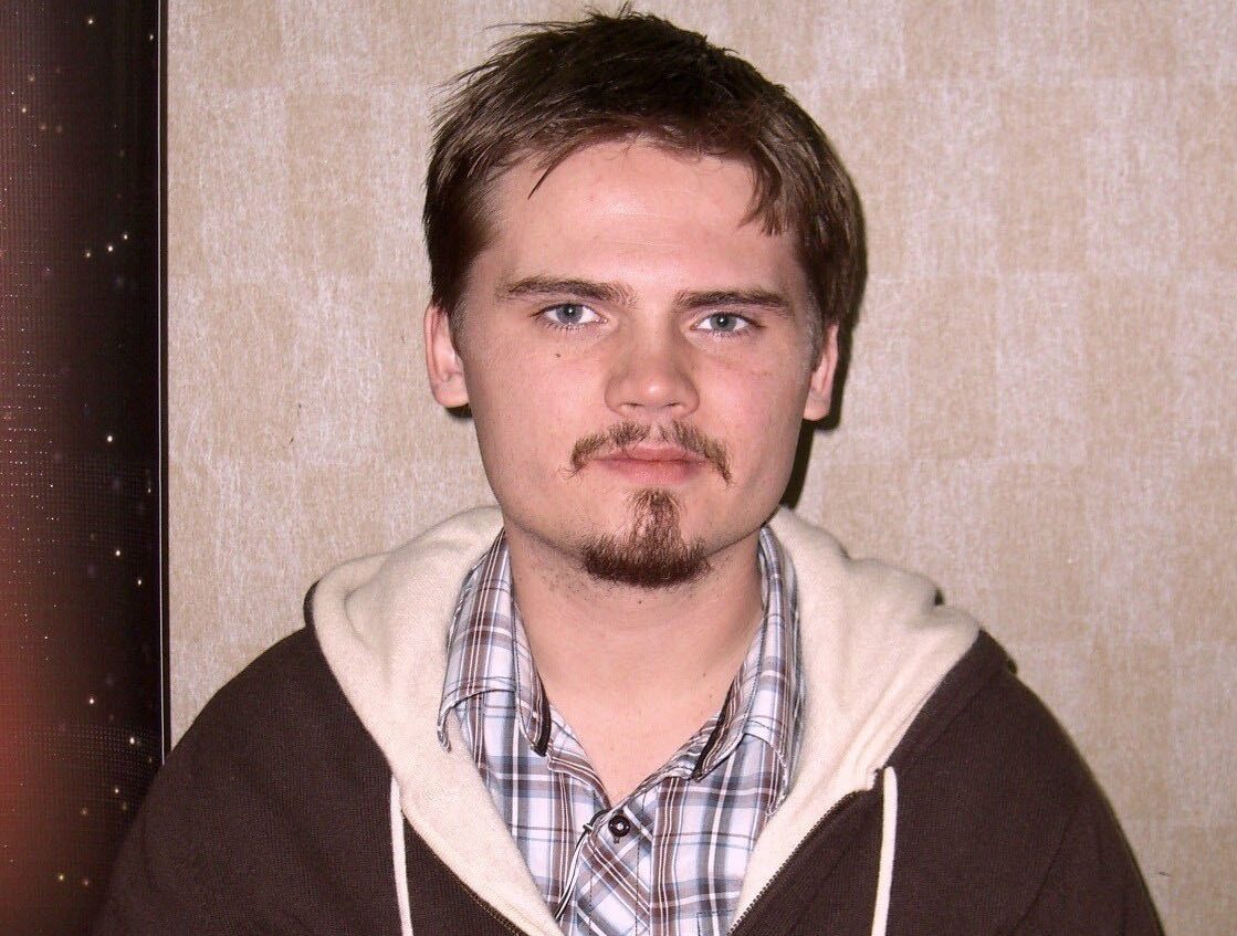 Actor Jake Lloyd at the Big Apple Convention in Manhattan, October 2, 2010. This photo was created by Luigi Novi.